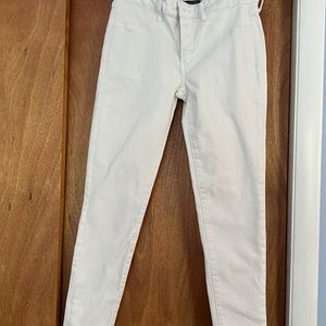 American Eagle , Next level stretch jagging, size 8, worn a couple times.